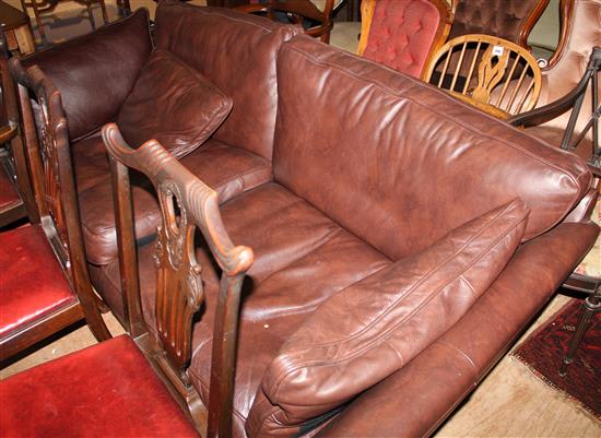 Modern brown leather settee(-)